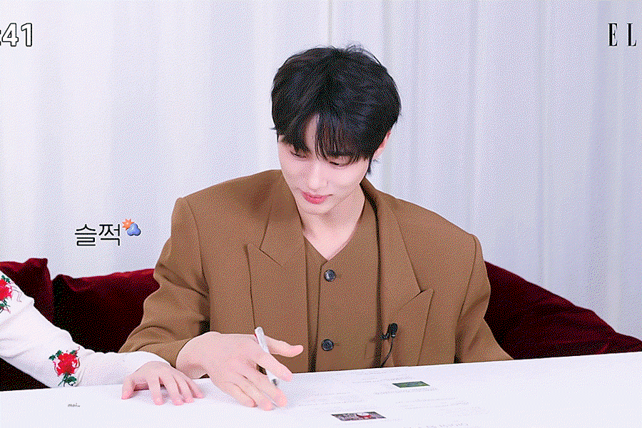 dKqHzn.gif