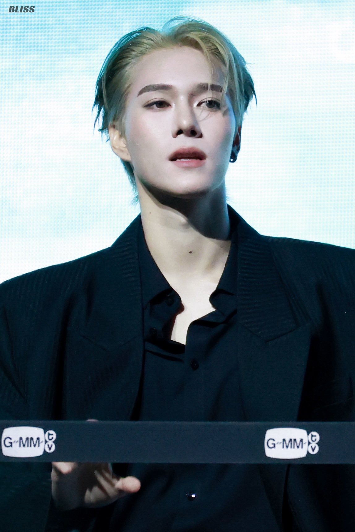 dNvKJt