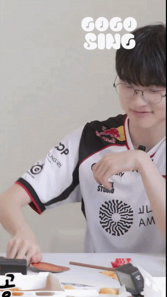 dOXVbI.gif