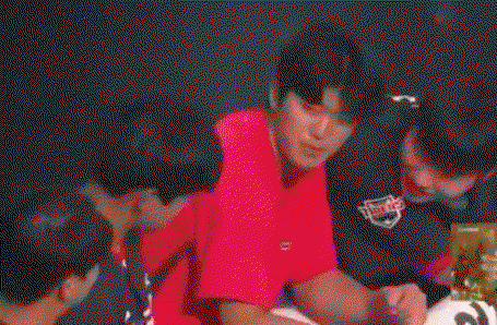 dTmhdd.gif