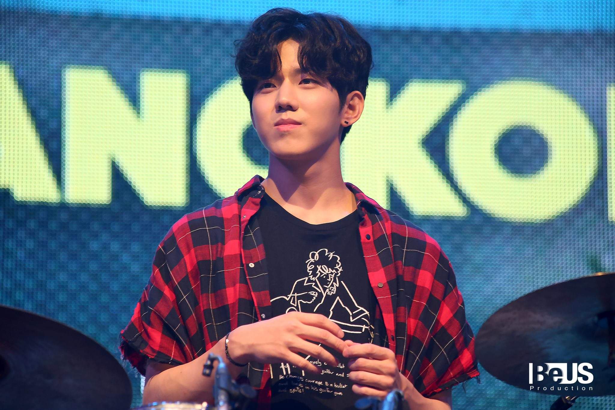 dWtDjk