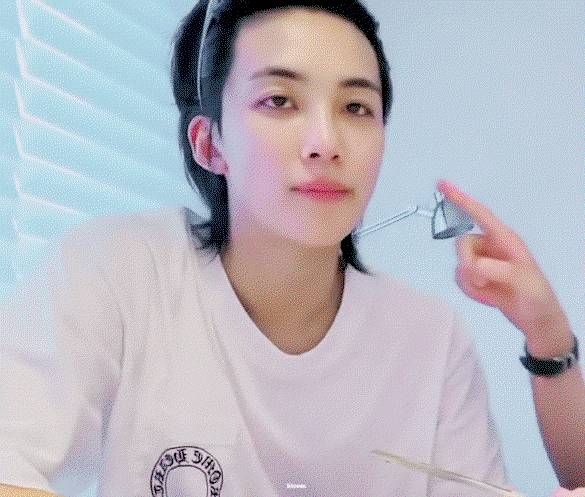 dbNYoE.gif