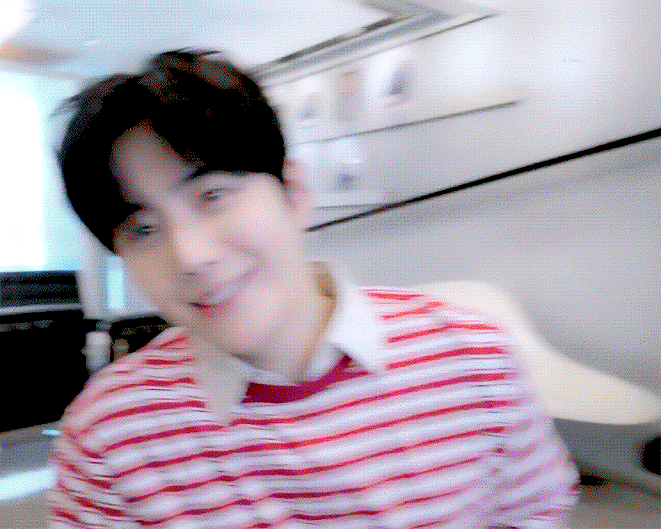 dfJadU.gif