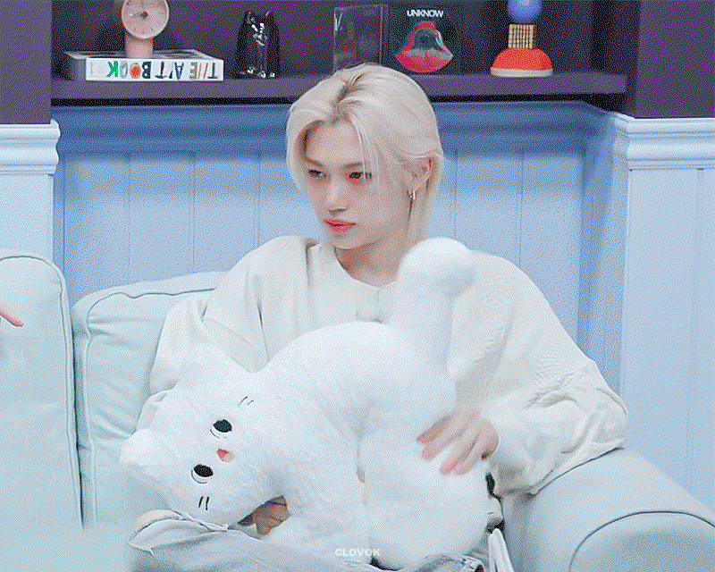 dhLXbQ.gif