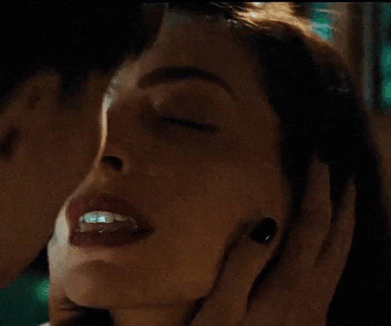 dhcMIy.gif