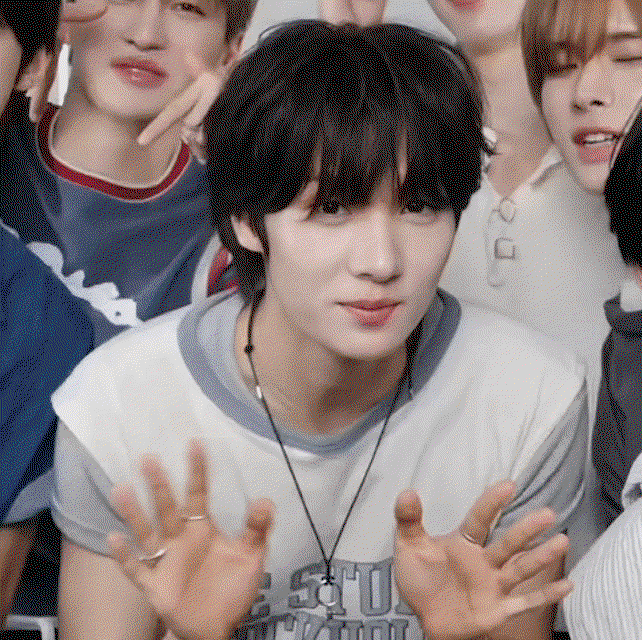 dnxGRR.gif