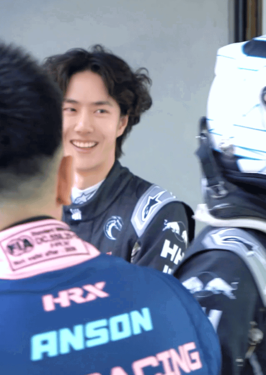 dpDbHc.gif