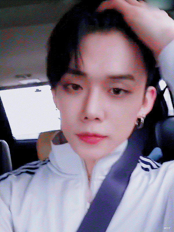 dpyMzX.gif