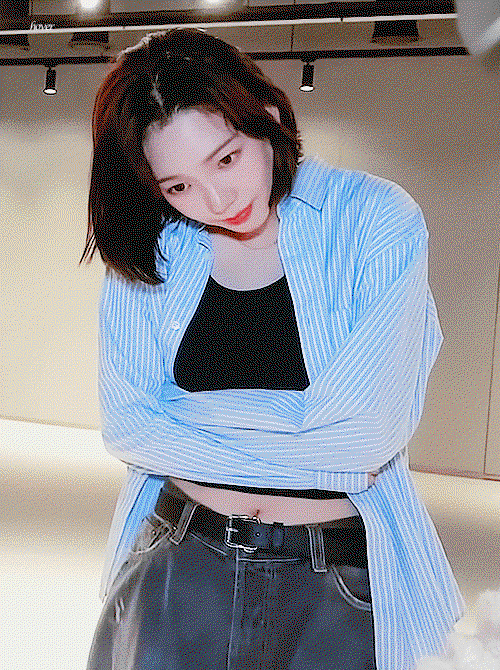 dqADkf.gif