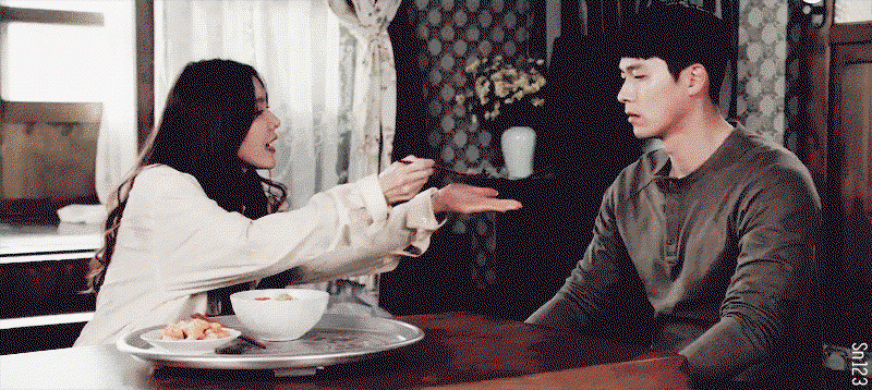 dqUAZL.gif