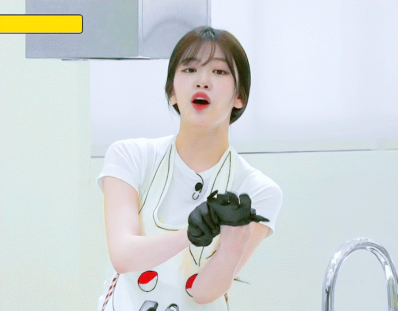 dsJEUw.gif