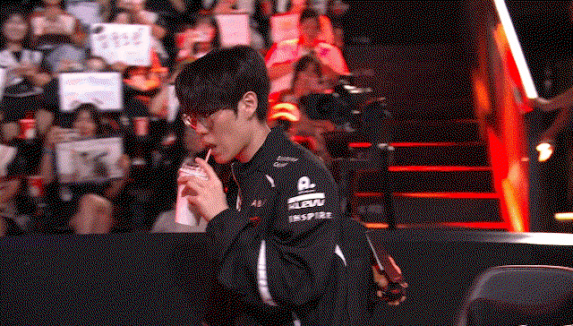 duDjZB.gif