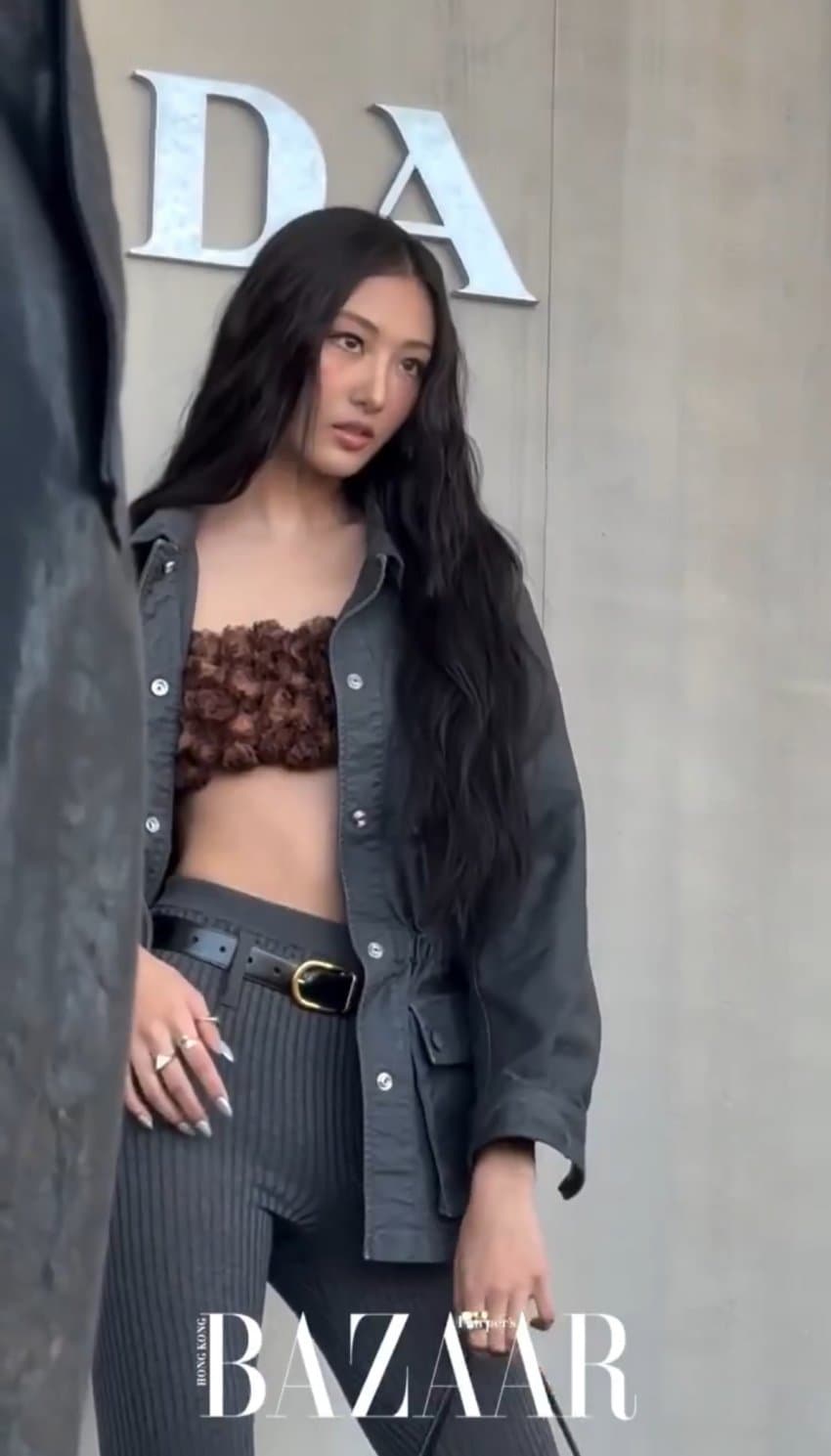 더쿠 - 모델보다 더 모델같다는 미야오 가원 프라다쇼 착장