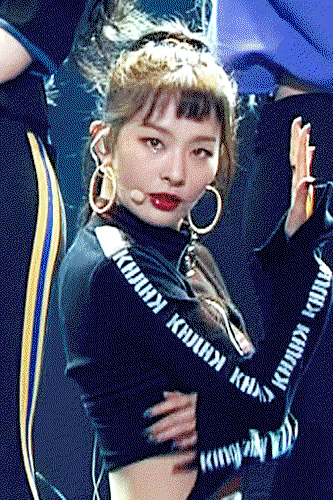 dyJiFp.gif