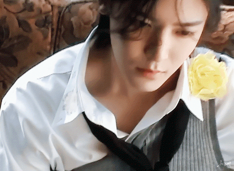 dyecYK.gif