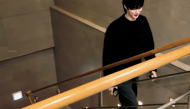 eFSrqm.gif