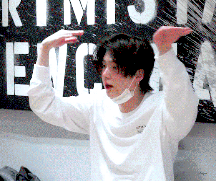 eHJdQw.gif