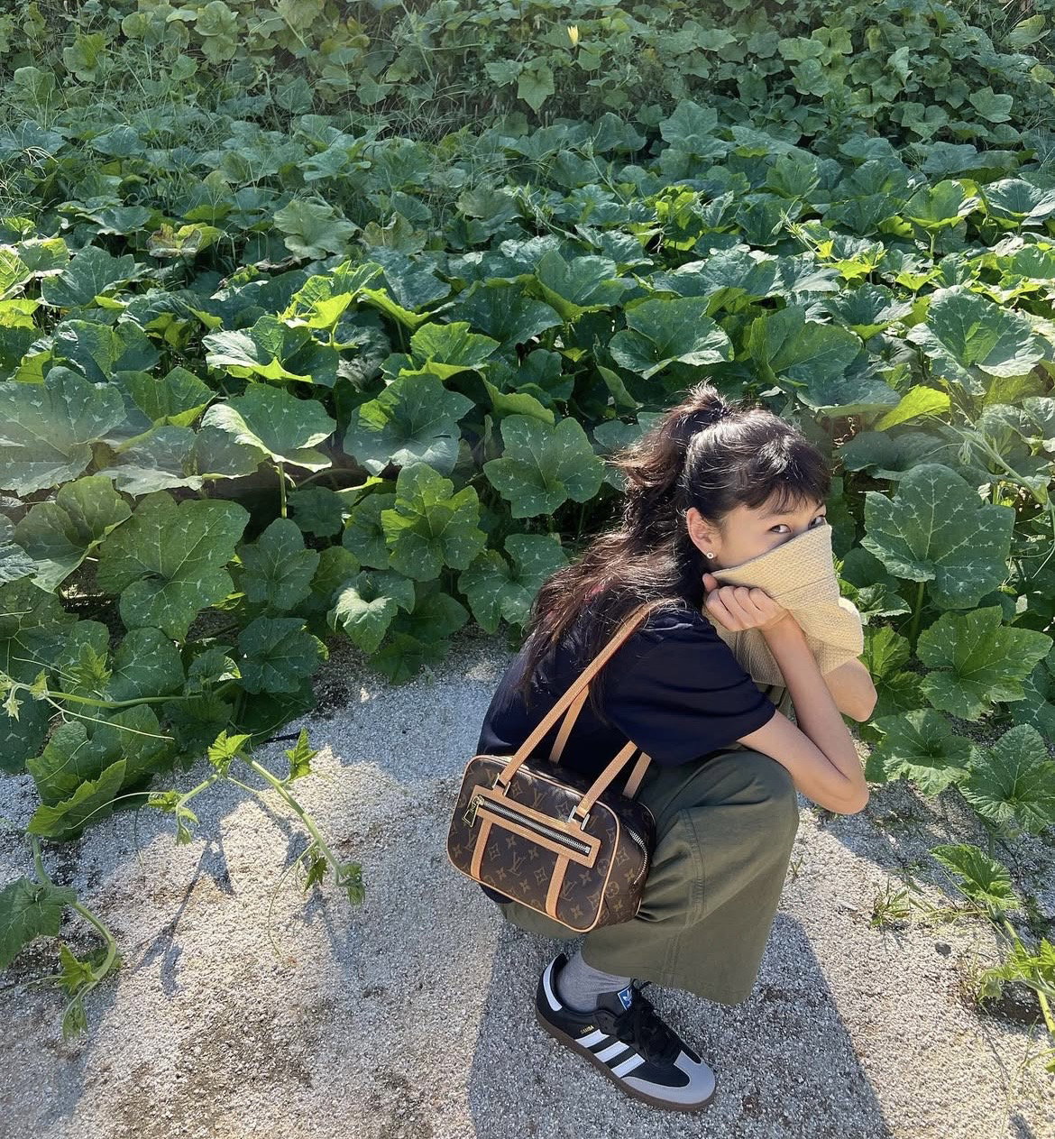 eLKAOq