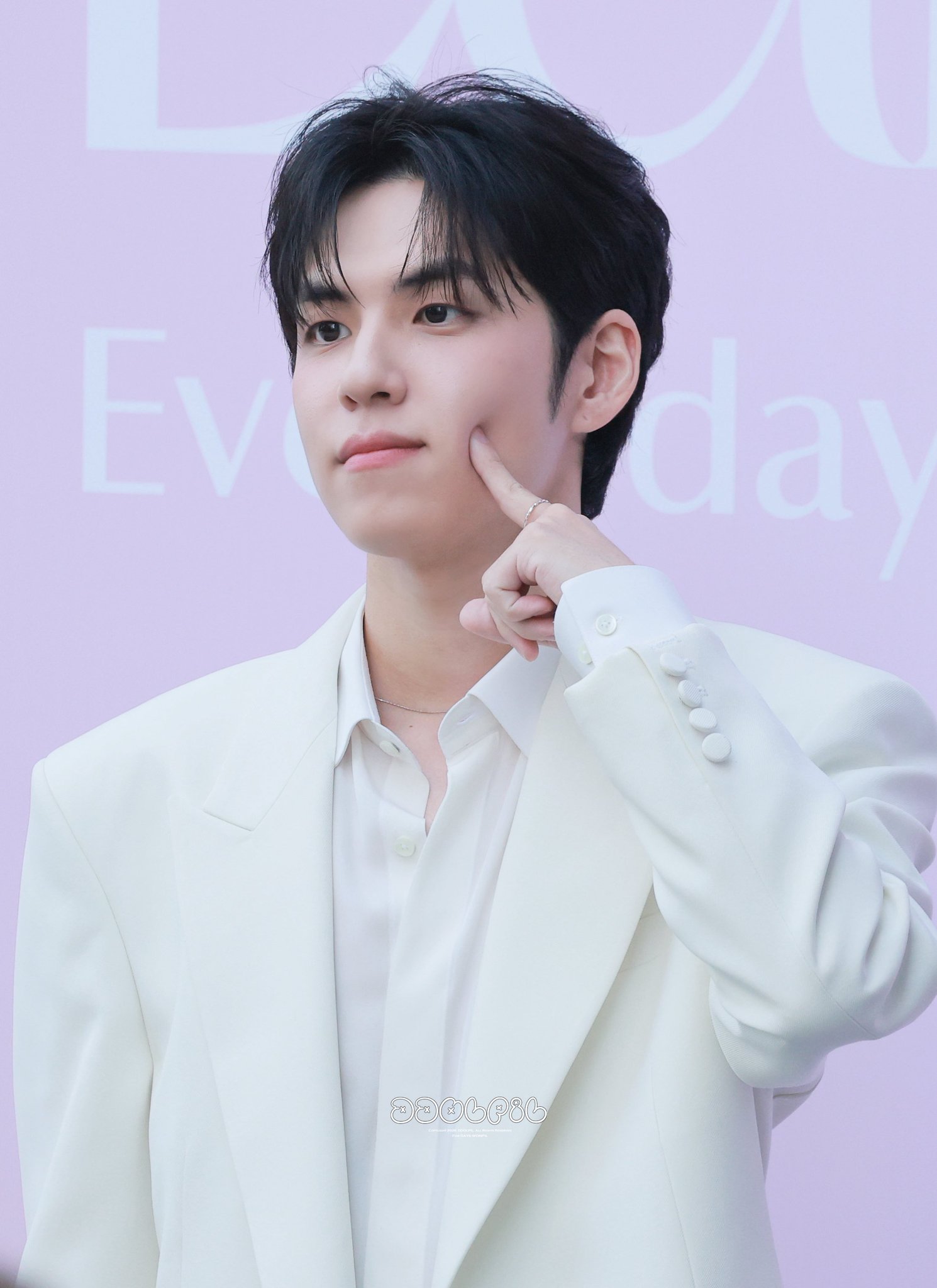 eMYYet