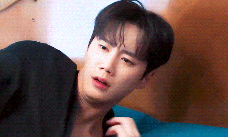 eScxXY.gif