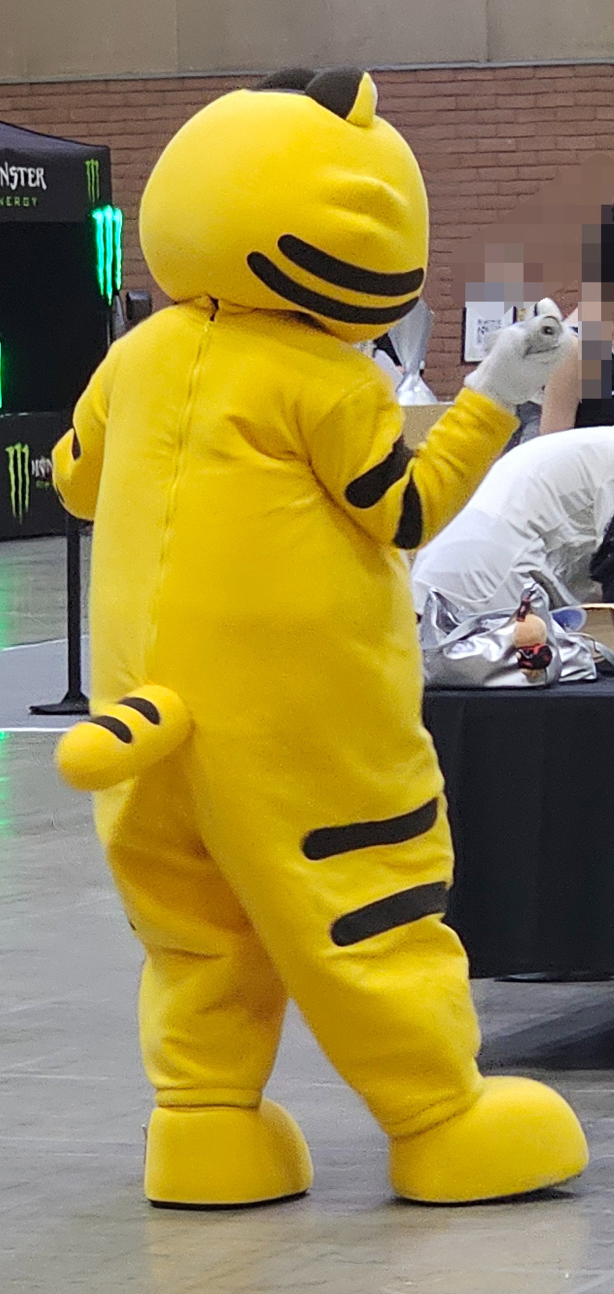 eUPEyo