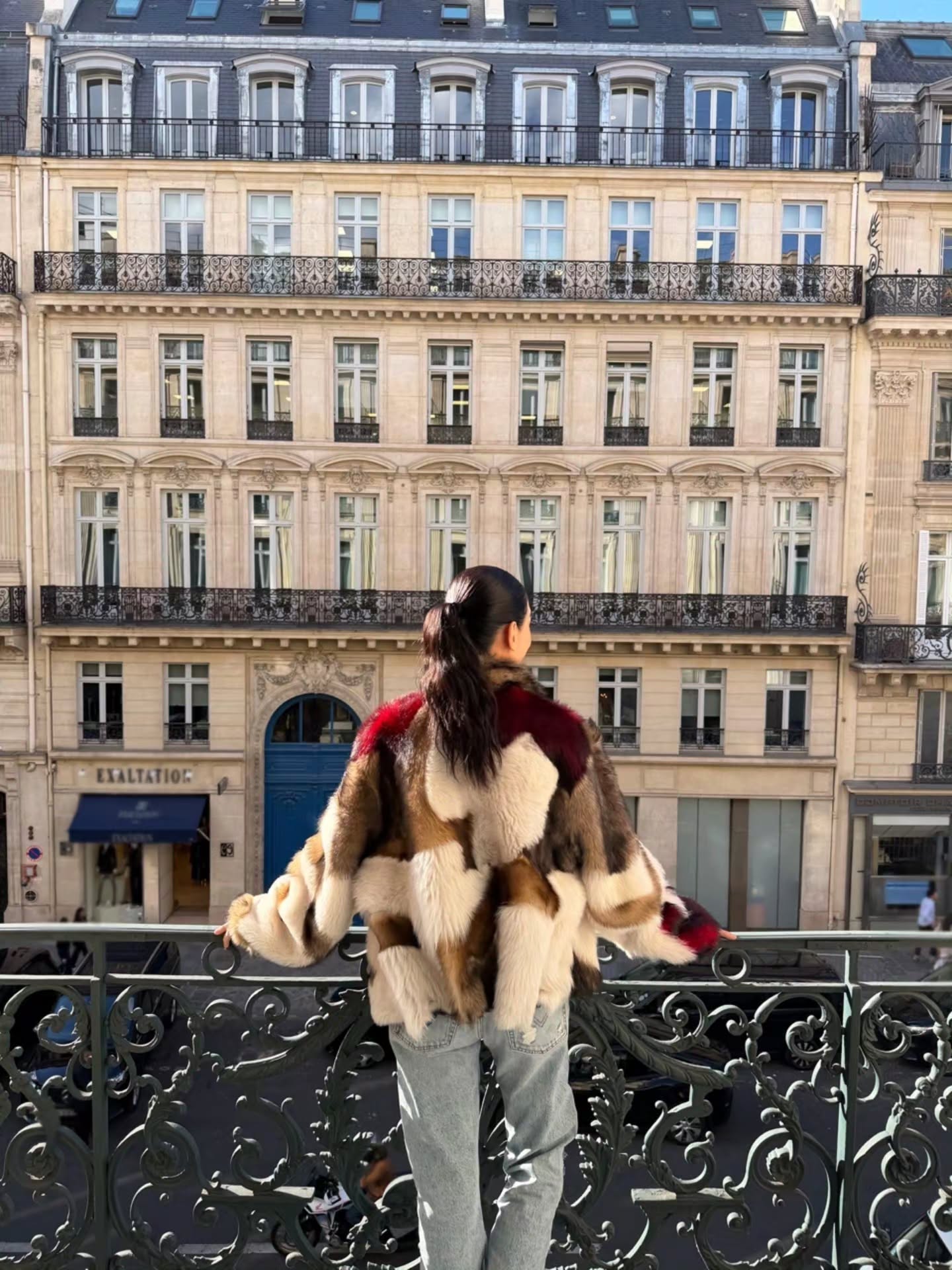 eUvXFW