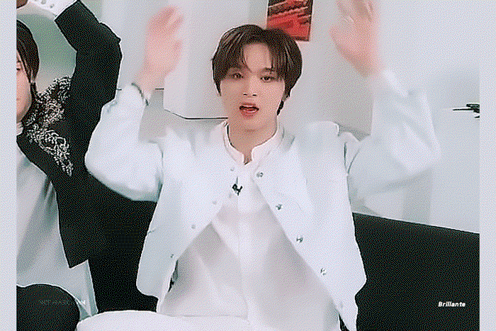 eWgFea.gif