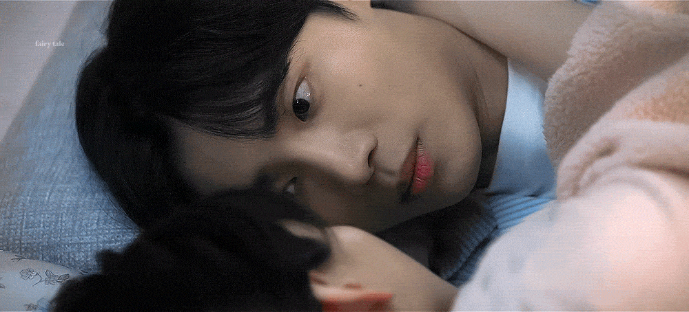 eXySKx.gif
