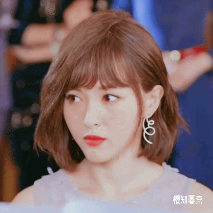 eYzJUr.gif