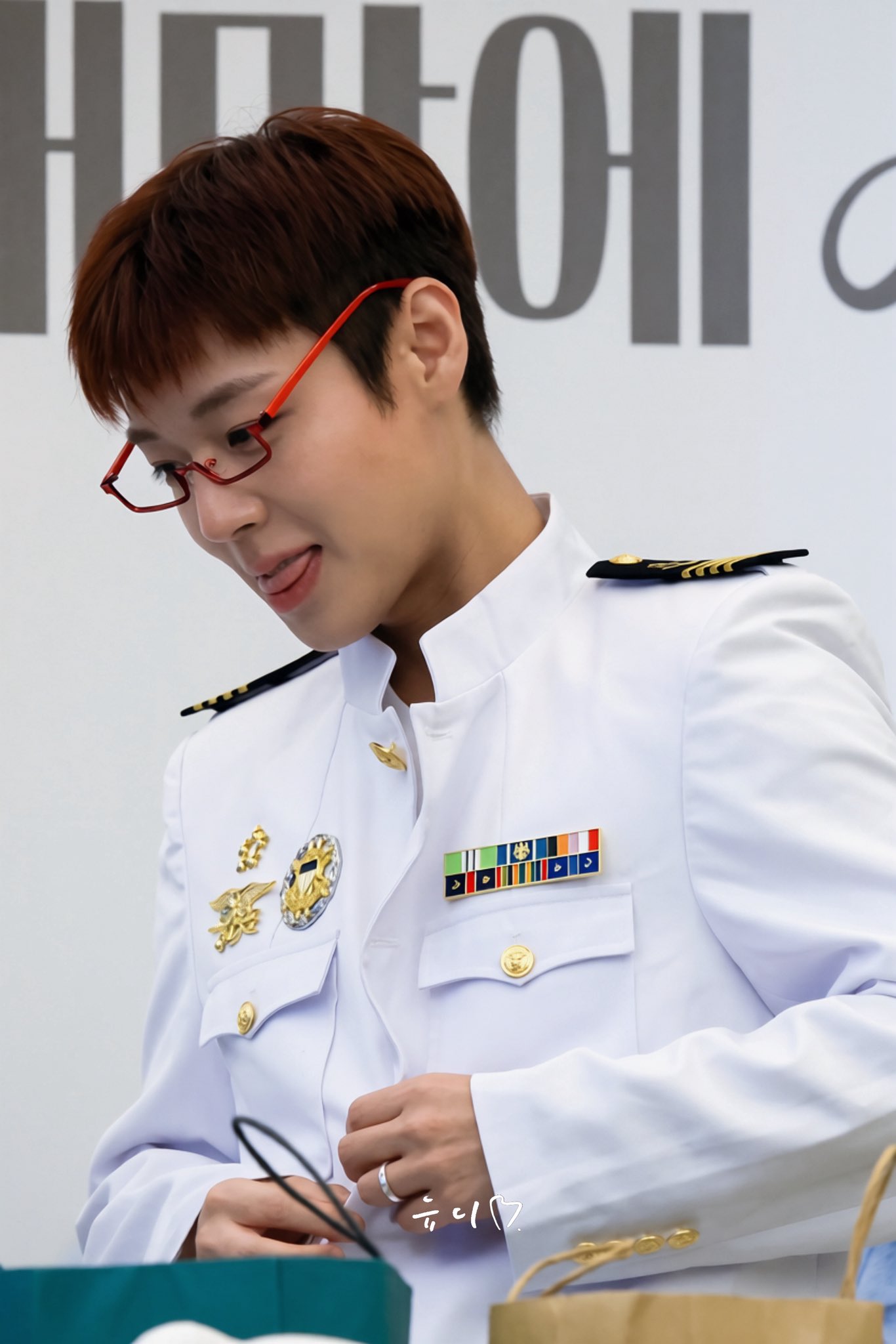 ecaDJv