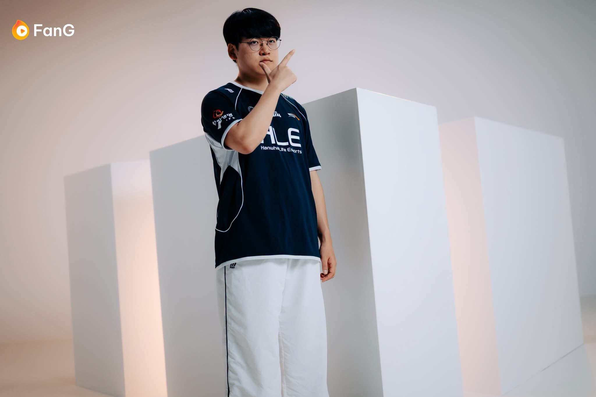 eqWdCO