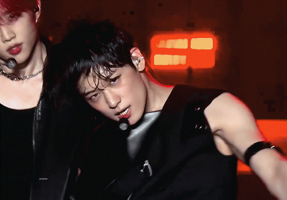 ewgQxT.gif