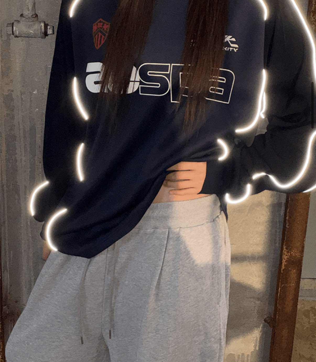 ewmnHf