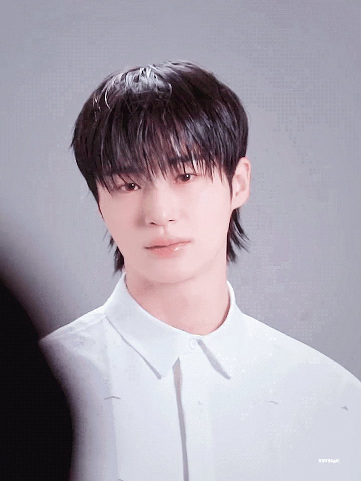 ezsQyd.gif