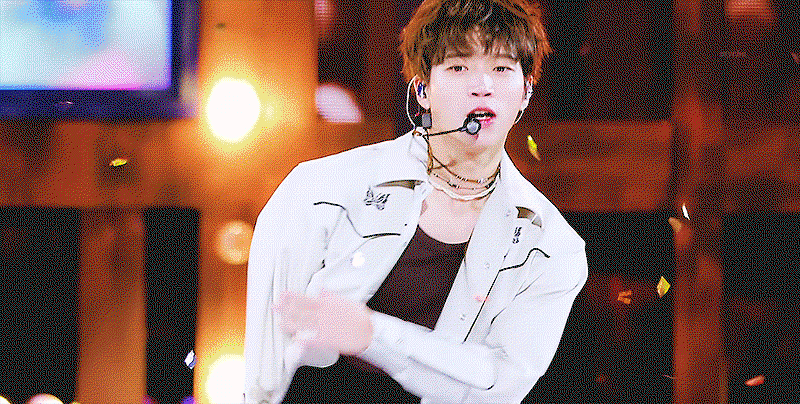 fBOWpa.gif