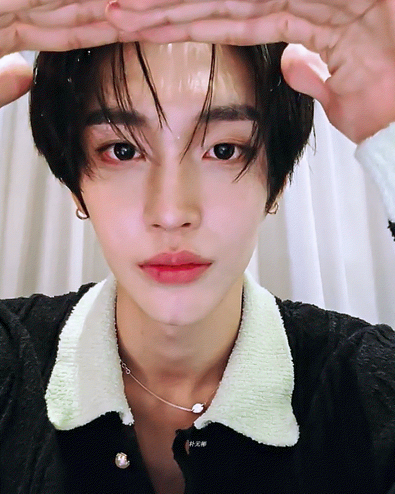 fFbDMW.gif