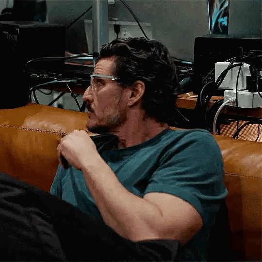 fJvtfP.gif