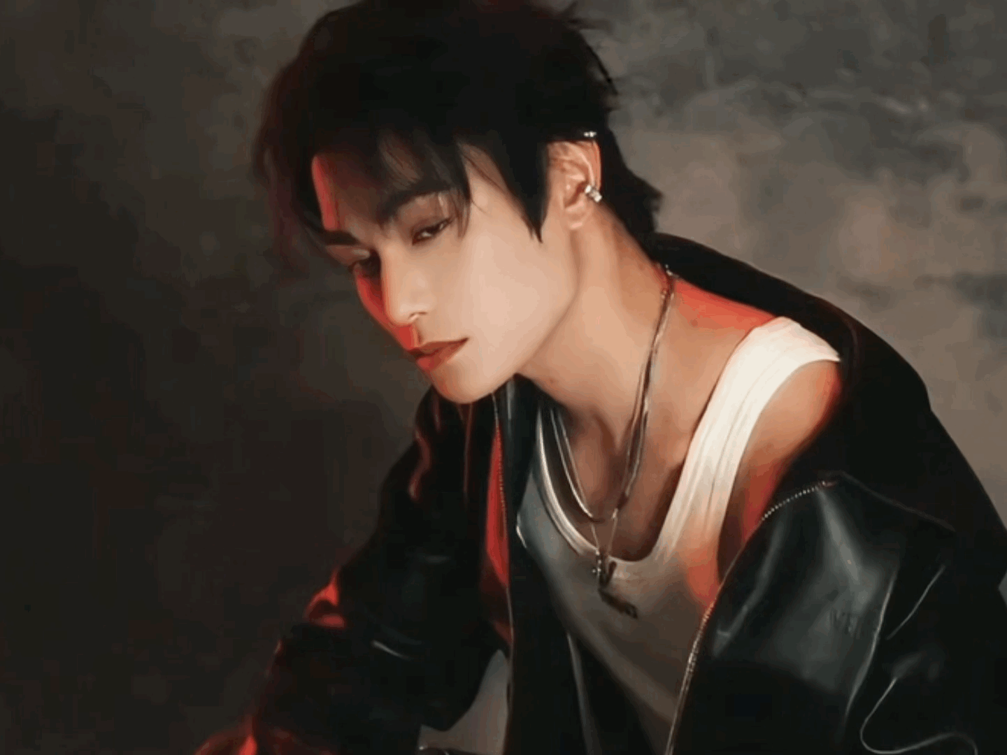 fLMFwZ.gif