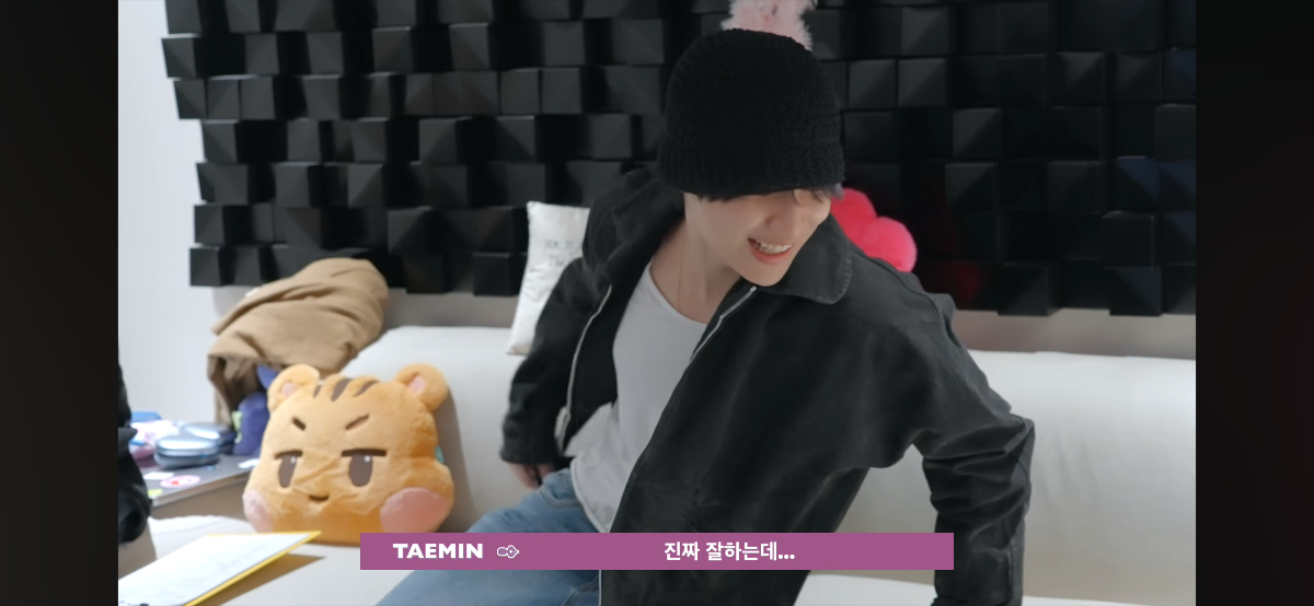 여기 후우웅.. 이러고 보고 있었는데ㅠ