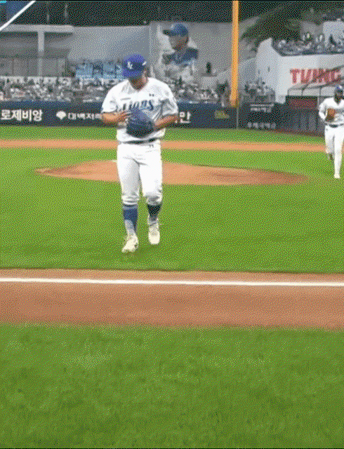 fOCFLm.gif