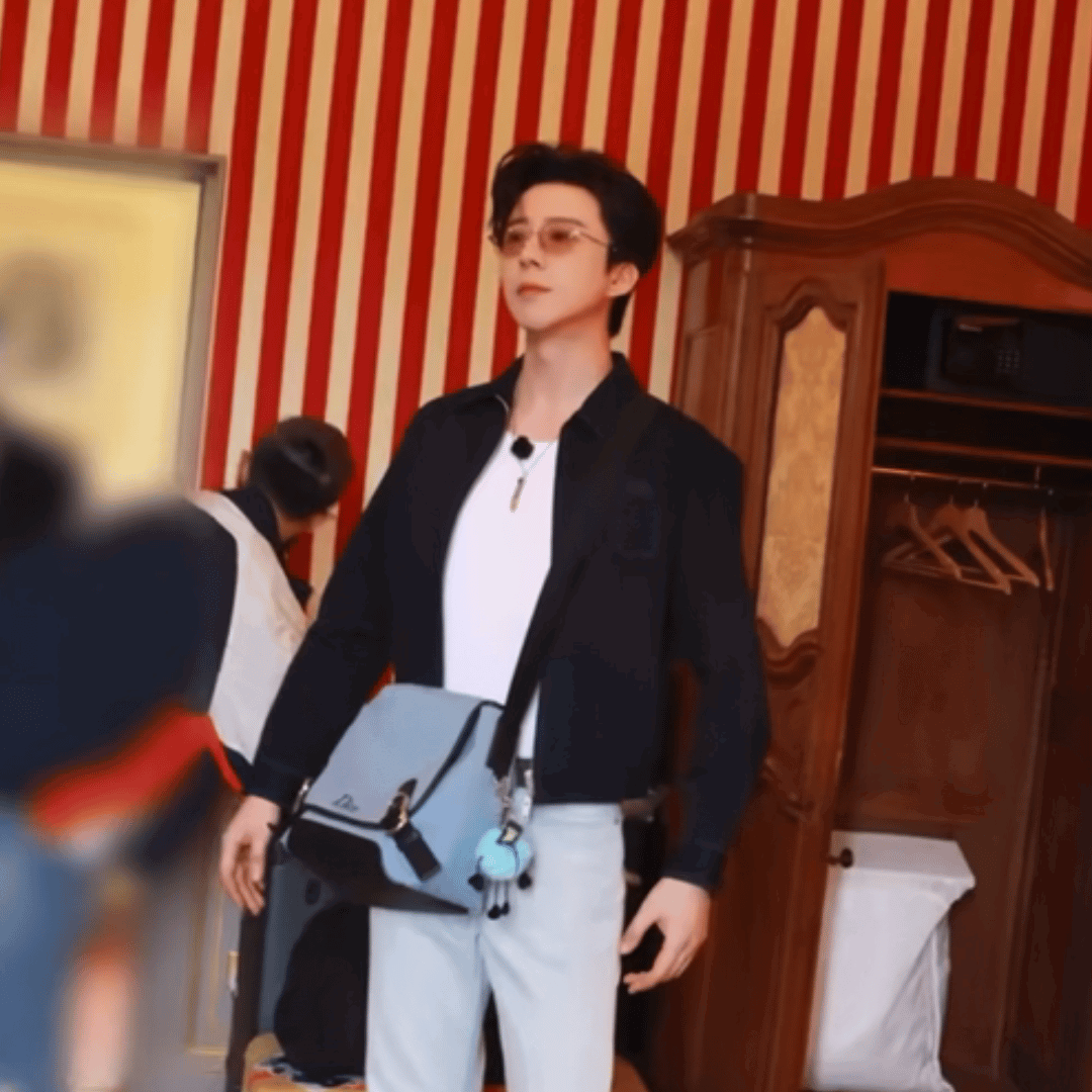 fPOEjE.gif