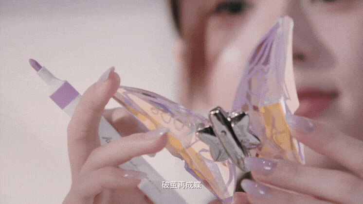 fQyJQR.gif