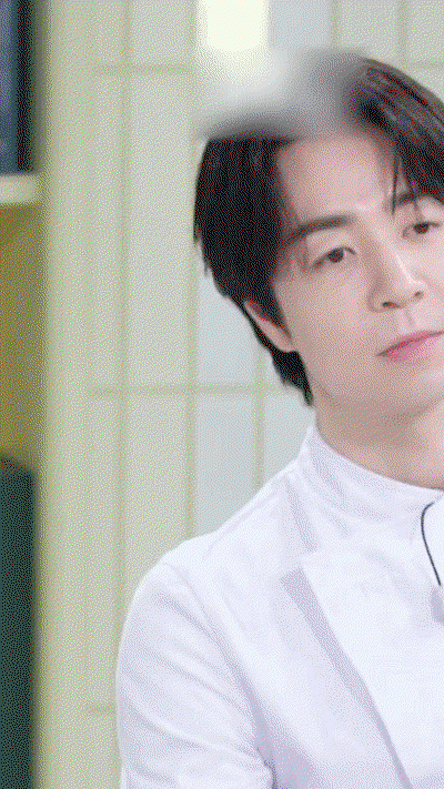 fSjRFo.gif