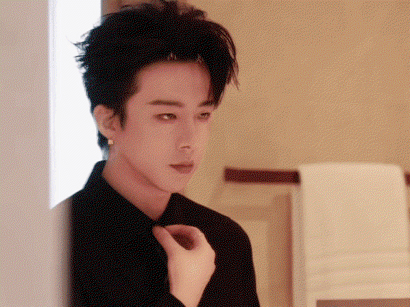 fWhLmA.gif