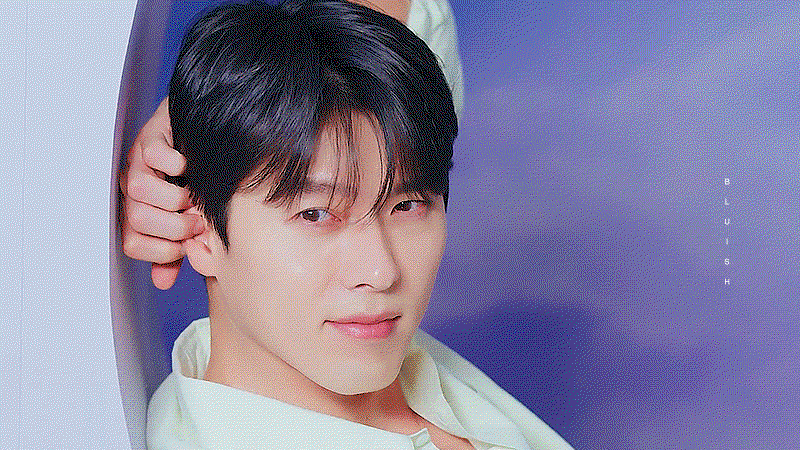 fYeUEc.gif