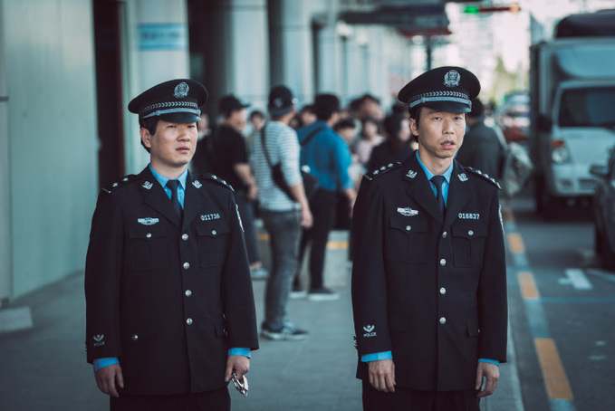 fYqqnF