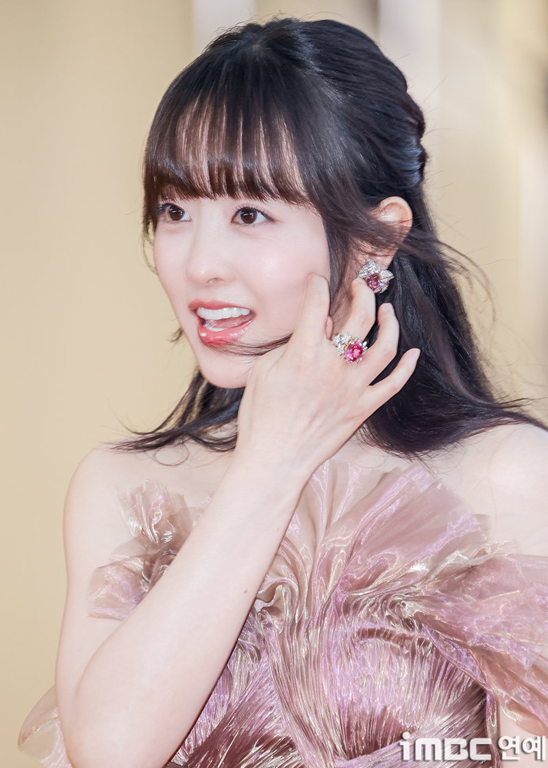fabLyU
