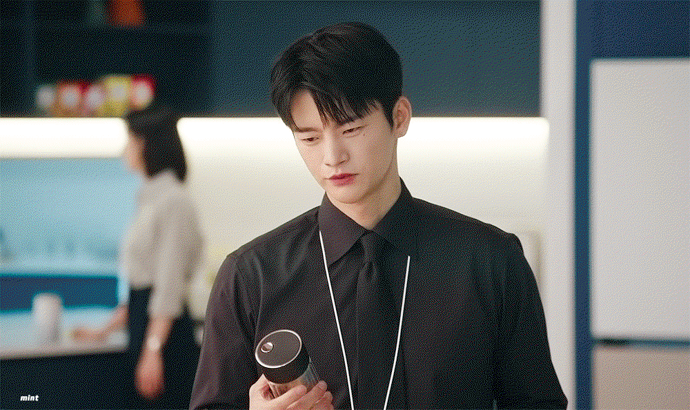 feCJXq.gif