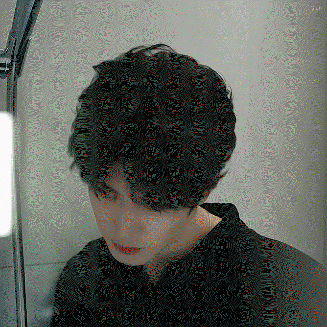 frJhjR.gif