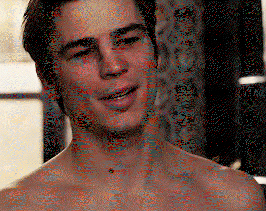 fsqMGA.gif